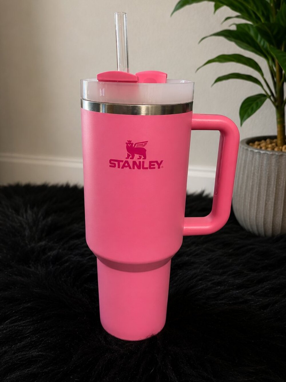 Stanley Quencher H2.0 FlowState 40 oz Pink Tumbler NWT